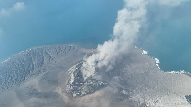indonesia-volcano-1788741622468_169