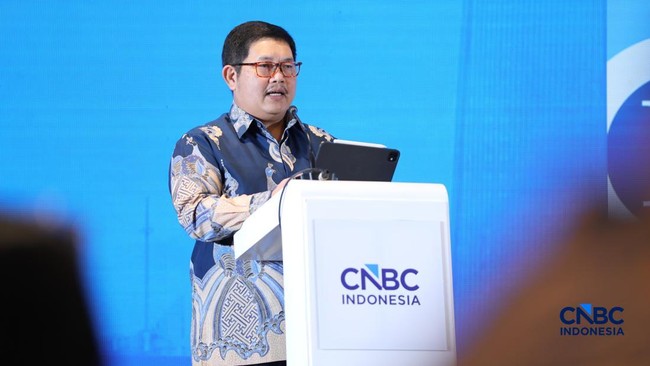 kepala-departemen-pengelolaan-moneter-dan-aset-sekuritas-dpma-bank-indonesia-erwin-gunawan-hutapea-memberi-pemaparan-dalam-aca-1776055649202_169
