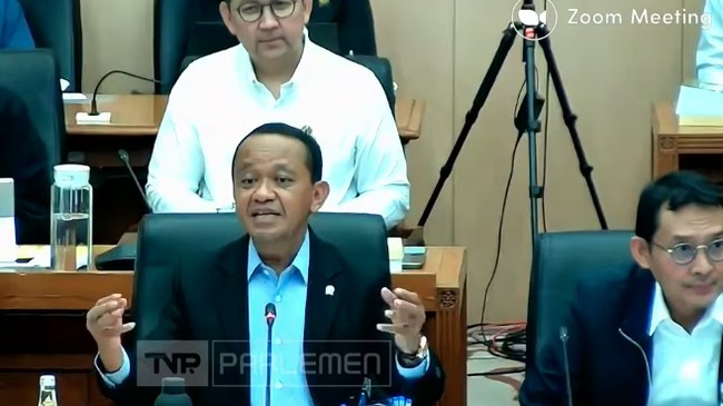 menteri-esdm-bahlil-lahadalia-saat-raker-dengan-komisi-xii-dpr-ri-senin-3182026-youtubetvr-parlemen-1788172453461_169