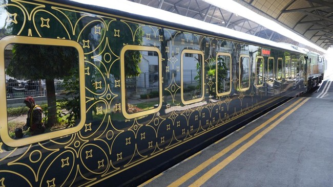 pt-kereta-api-indonesia-persero-melaksanakan-uji-statis-dan-uji-dinamis-terhadap-dua-kereta-nusantara-explorer-luxury-sleeper-1784953390235_169