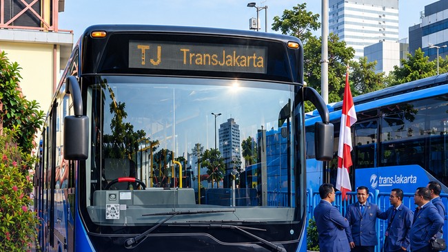 tarif-transjakarta-bakal-naik-dprd-jamin-tak-memberatkan-warga-1790909948974_169