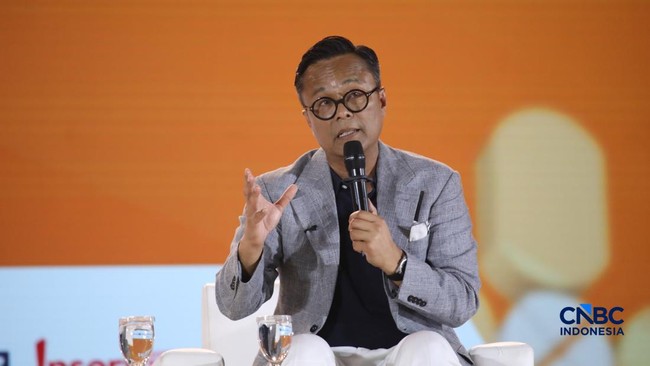 coo-danantara-dony-oskaria-menyampaikan-pemaparan-dalam-jogja-financial-festival-2026-di-jogja-expo-center-jec-yogyakarta-diy-1779526489465_169