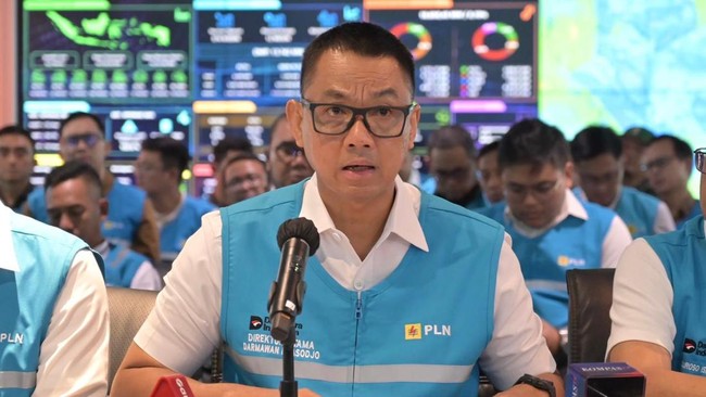 direktur-utama-pln-darmawan-prasodjo-saat-konferensi-pers-di-kantor-pusat-pln-sabtu-235-1779507295461_169