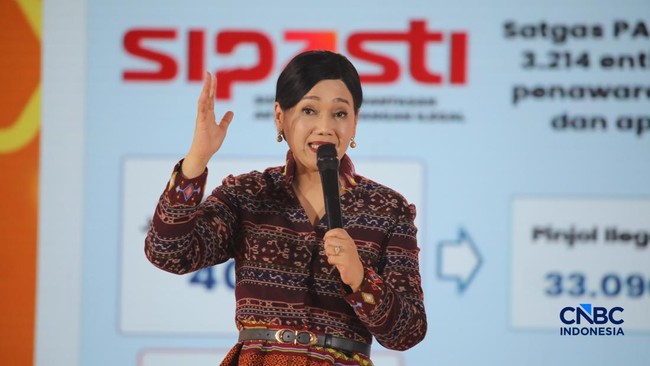 ketua-dewan-komisioner-ojk-friderica-widyasari-dewi-saat-menyampaikan-pemaparan-dalam-jogja-financial-festival-2026-di-jogja-e-1779436714056_169