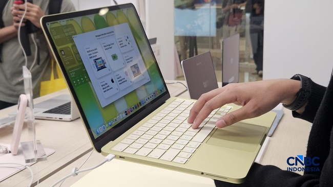 macbook-neo-gerai-digimap-di-pasific-place-jakarta-jumat-2252026-1779430587857_169