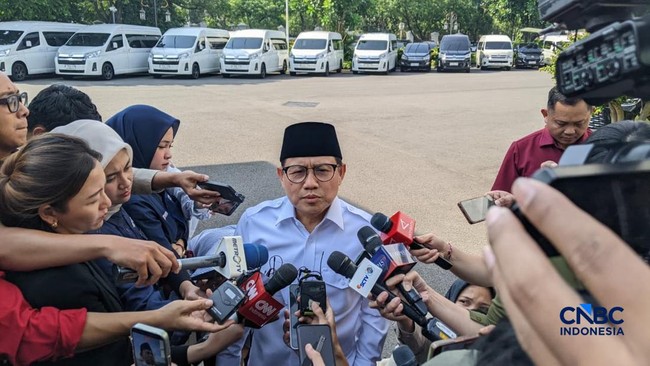 menteri-koordinator-bidang-pemberdayaan-masyarakat-abdul-muhaimin-iskandar-memberikan-keterangan-kepada-wartawan-di-istana-kep-1778571711959_169