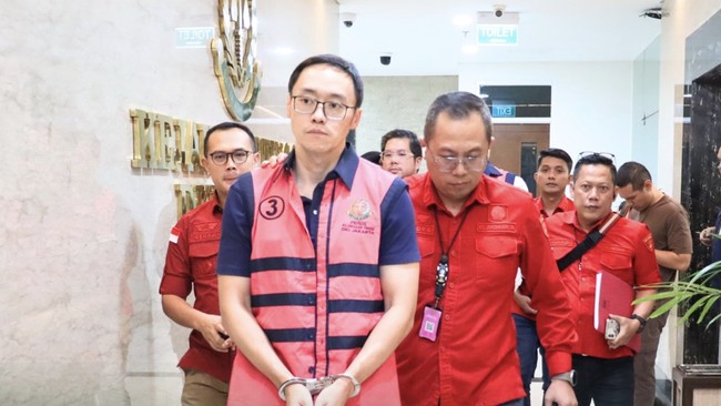 pada-hari-ini-rabu-06-mei-2026-penyidik-pada-kejaksaan-tinggi-daerah-khusus-jakarta-melakukan-penggeledahan-dan-penetapan-ters-1778130411257_169