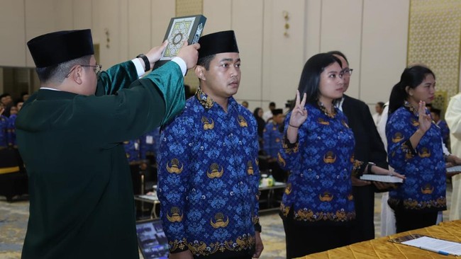 pelantikan-pppk-tahap-i-di-kementerian-agama-1748303681625_169