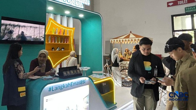 perhelatan-jogja-financial-festival-2026-semakin-meriah-dengan-hadirnya-booth-pt-bank-syariah-indonesia-tbk-bsi-banyak-peserta-1779435351475_169