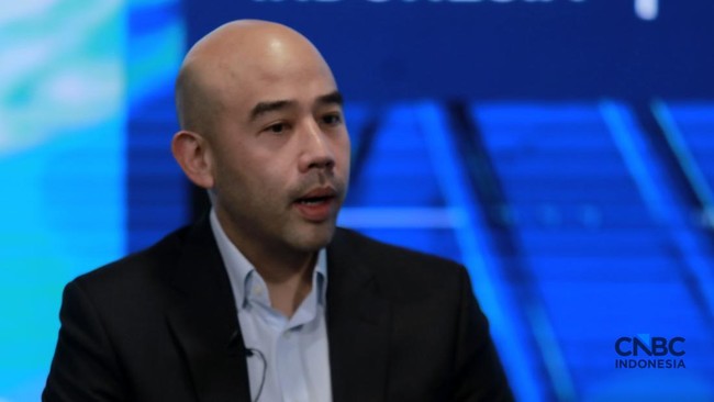 presiden-direktur-pt-phytochemindo-reksa-patrick-kalona-memberi-pemaparan-dalam-acara-health-forum-di-studio-cnbc-indonesia-ja-1779773175994_169