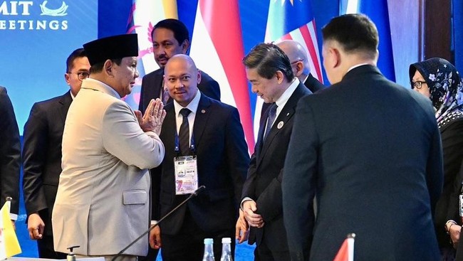presiden-prabowo-subianto-menghadiri-konferensi-tingkat-tinggi-ktt-ke-48-asean-berlangsung-di-cebu-filipina-kamis-752026-1778158607704_169