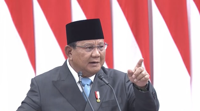 presiden-prabowo-subianto-menyampaikan-pidato-saat-menghadiri-rapat-paripurna-dpr-ri-ke-19-terkait-kem-dan-ppkf-rapbn-2027-di-1779251243009_169-1