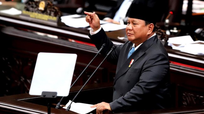 presiden-prabowo-subianto-menyampaikan-pidato-saat-menghadiri-rapat-paripurna-dpr-ri-ke-19-terkait-kem-dan-ppkf-rapbn-2027-di-1779254646750_169
