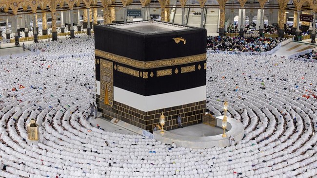 saudi-hajj-1748851355761_169