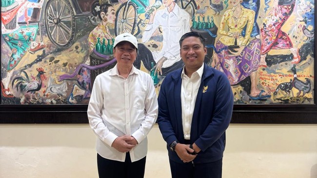 wakil-menteri-pertanian-sudaryono-melakukan-silaturahmi-dengan-presiden-ke-7-republik-indonesia-joko-widodo-di-solo-pada-jumat-1778372460098_169