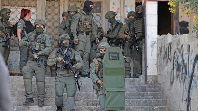 warga-palestina-terluka-dalam-operasi-tentara-israel-di-tepi-barat-yang-diduduki-kata-kementerian-kesehatan-palestina-selasa-1-3_169