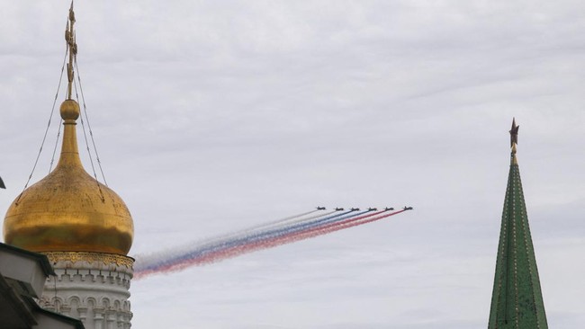 ww2-anniversaryrussia-parade-1778317795705_169