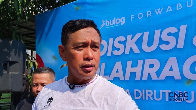 direktur-utama-perum-bulog-ahmad-rizal-ramdhani-saat-konferensi-pers-di-jakarta-jumat-2252026-1779423544299_169