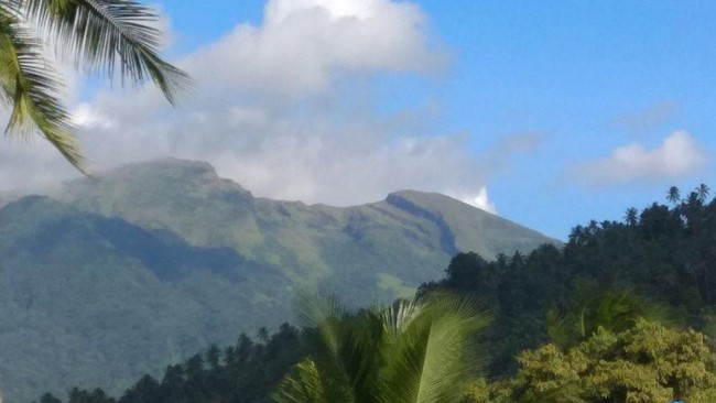 ilustrasi-gunung-awu_169