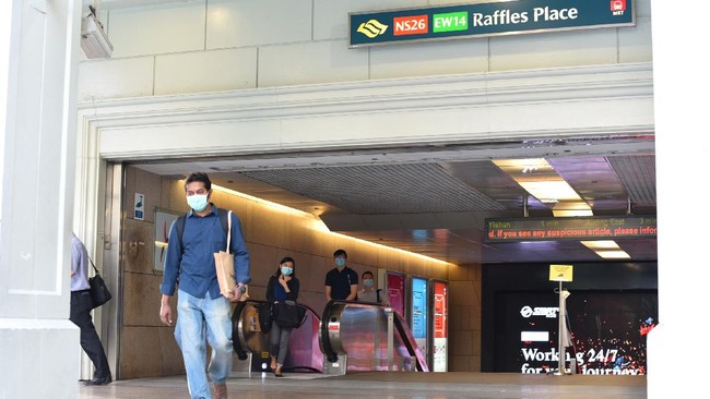 mrt-singapura-apyk-chan_169