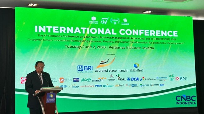presiden-ri-ke-6-susilo-bambang-yudhoyono-sby-menyampaikan-keynote-speech-di-the-4th-perbanas-international-conference-on-econ-1780371755966_169