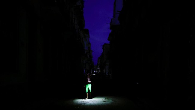 cuba-crisisgrid-collapse-1783498790157_169
