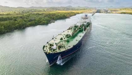 kapal-gas-tanker-terbesar-dunia-milik-ri-lewati-terusan-panama-pertamina-international-shipping-3_169