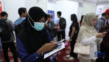 pemerintah-kembali-menggelar-bursa-kerja-jakarta-selatan-career-fest-bazaar-2026-untuk-mempertemukan-pencari-kerja-dengan-peru-1783410610570_169