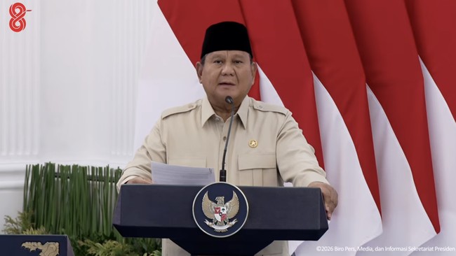 presiden-prabowo-subianto-saat-menyampaikan-sambutan-dalam-groundbreaking-proyek-strategis-nasional-liquefied-natural-gas-lng-1784185855281_169