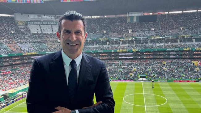 gelandang-legendaris-portugal-luis-figo-1785986324076_169