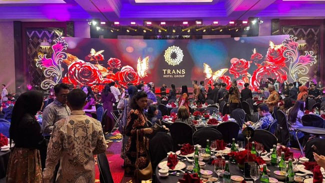 grand-opening-the-trans-luxury-hotel-surabaya-1786710418487_169