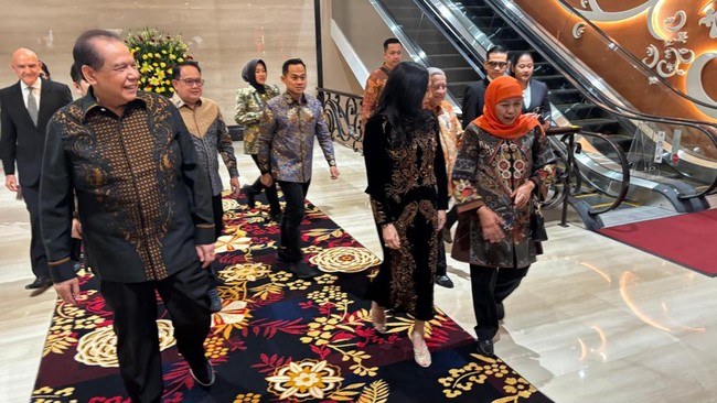 grand-opening-the-trans-luxury-hotel-surabaya-1786717006716_169