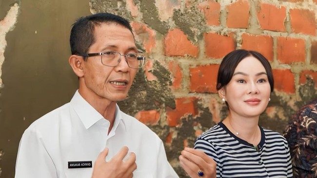 kepala-bp-batam-amsakar-achmad-1785988700443_169