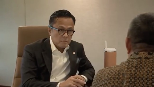 kepala-bp-bumn-sekaligus-coo-danantara-indonesia-dony-oskaria-menggelar-pertemuan-bersama-direktur-utama-pt-sucofindo-rabu-227-1784802379806_169