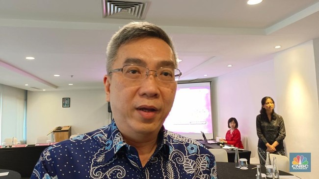 ketua-umum-himpunan-peritel-dan-penyewa-pusat-perbelanjaan-indonesia-hippindo-budihardjo-iduansjah_169