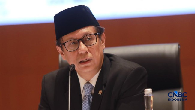menteri-kesehatan-budi-gunadi-sadikin-memberi-pemaparan-saat-konferensi-pers-terkait-rapbn-nota-keuangan-tahun-anggaran-2027-d-1786706951335_169-1