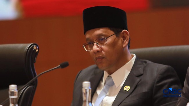 menteri-keuangan-purbaya-yudhi-sadewa-dan-menteri-koordinator-bidang-perekonomian-airlangga-hartarto-saat-konferensi-pers-terk-1786711161585_169-1