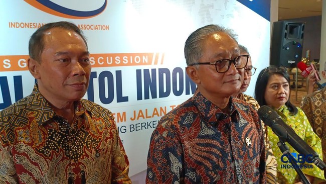 menteri-pekerjaan-umum-pu-dody-hanggodo-dalam-fgd-asosiasi-jalan-tol-indonesia-di-jakarta-rabu-1282026-1786520977656_169