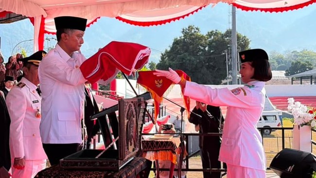 menteri-pekerjaan-umum-pu-dody-hanggodo-menjadi-inspektur-upacara-peringatan-hut-ke-81-kemerdekaan-republik-indonesia-di-stadi-1786958489551_169