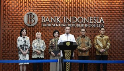 menteri-sekretaris-negara-prasetyo-hadi-saat-menyampaikan-konferensi-pers-di-bank-indonesia-jakarta-senin-2772026-1785117094500_169