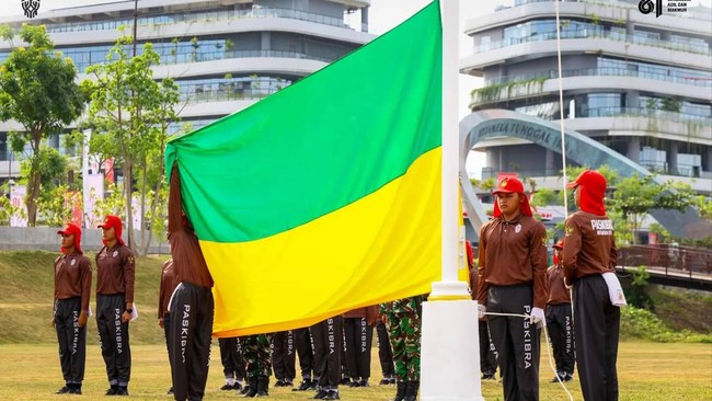 pasukan-pengibar-bendera-nusantara-tengah-mempersiapkan-diri-untuk-menyambut-hari-ulang-tahun-hut-ke-81-republik-indonesia-1786522439311_169