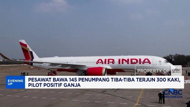 pesawat-bawa-145-penumpang-tiba-tiba-terjun-300-kaki-pilot-positif-ganja-1786625263628_169