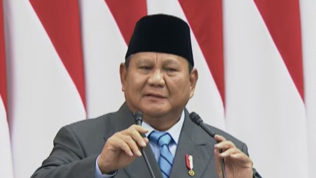 presiden-prabowo-subianto-saat-menyampaikan-pidato-dalam-rangka-penyampaiaan-ruu-apbn-2027-dan-nota-keuangan-di-gedung-nusanta-1786698121780_169
