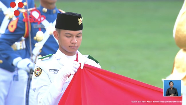prosesi-upacara-penurunan-bendera-pusaka-merah-putih-di-istana-merdeka-jakarta-minggu-1782025-1755425447113_169