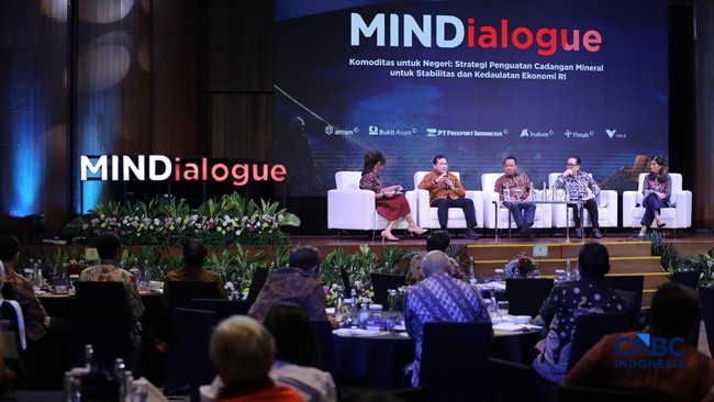 suasana-acara-mindialogue-dengan-tema-komoditas-untuk-negeri-strategi-penguatan-cadangan-mineral-untuk-stabilitas-dan-kedaulat-1786529410708_169