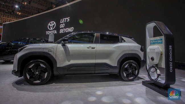 toyota-new-bz4x-bev-ditampilkan-dalam-acara-gaikindo-indonesia-international-auto-show-giias-di-ice-bsd-kabupaten-tangerang-ra-1753279531425_169