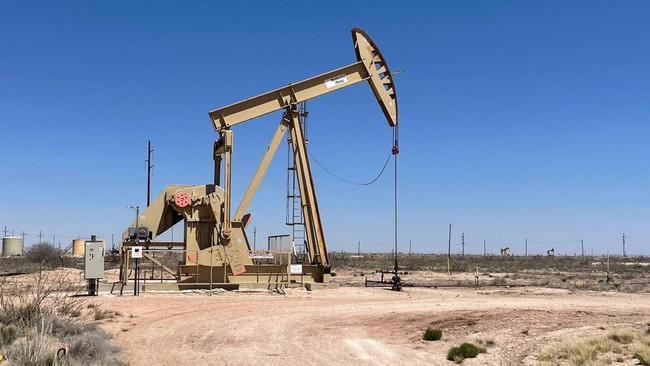 usa-oilproduction-1767530216300_169-1